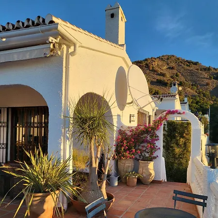 فيلة Andalusian With Heated Pool